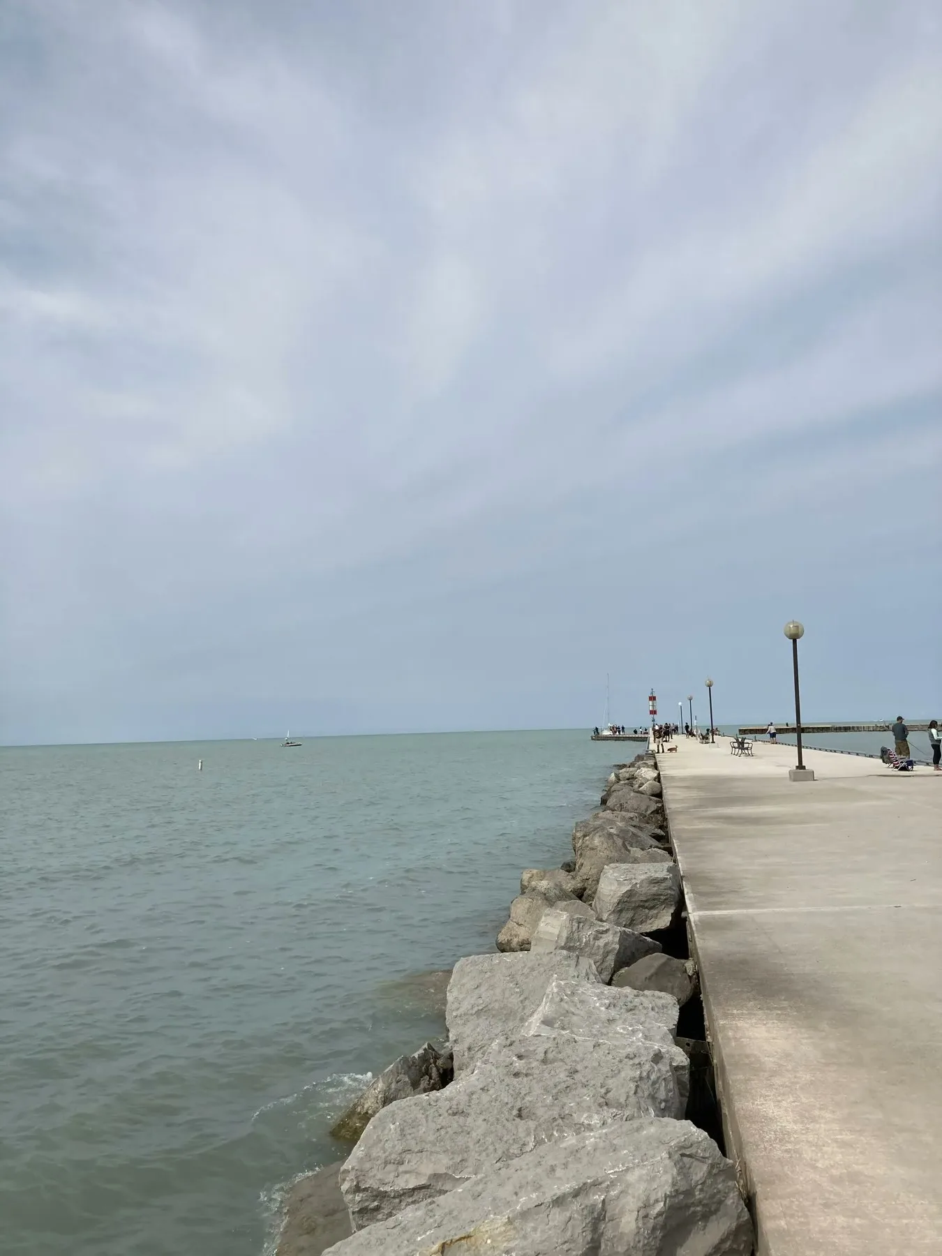 Bayfield: منظره Lake Huron، عکس pier و شهر آرام
